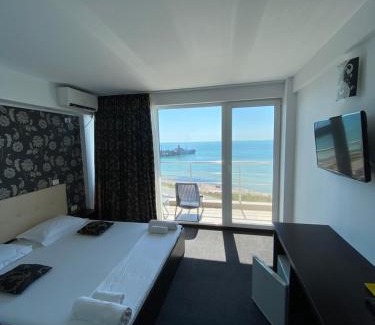 Costinesti House | Pensiunea Maria Costinesti