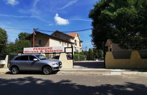 Jupiter House | Pensiunea Miruna Valentin