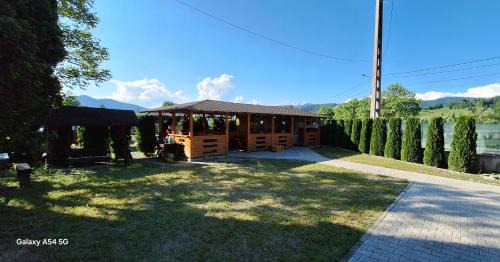 Lunca Ilvei House | Pensiunea Rustica La Avram Lunca Ilvei