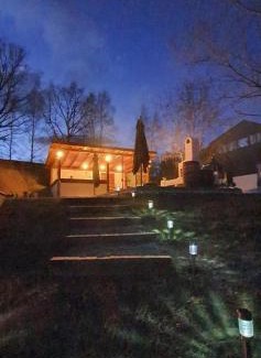 Hangu House | Pensiunea Sara pe deal