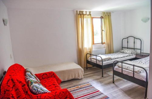 Luncavita House | Pensiunea Silva Home