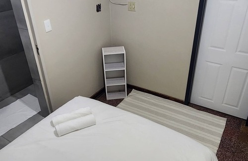 Dundee House | Pent Guesthouse Dundee