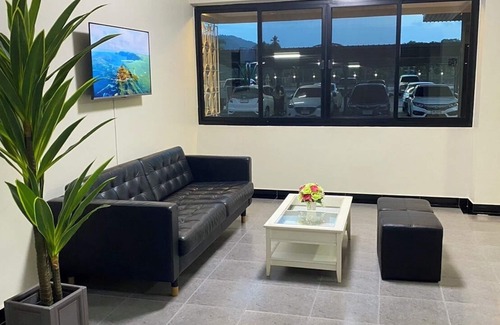 Nikhom Phatthana Hotel | Penthouse Apartments