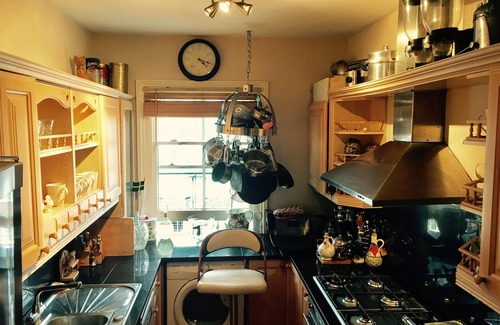 St. Margarets and North Twickenham Apartment | Penthouse apartment in St Margarets with excellent access to central London.