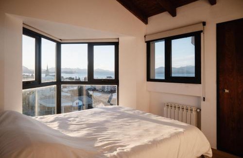 Centro Apartment | Penthouse con vista al lago y montañas