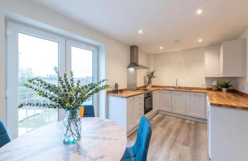 Carlisle Apartment | *Penthouse Luxury Apartment 2min to City