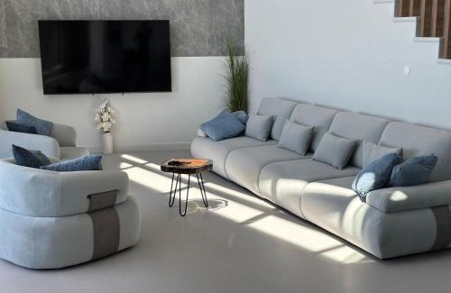 Drasnice Apartment | Penthouse Villa Soll