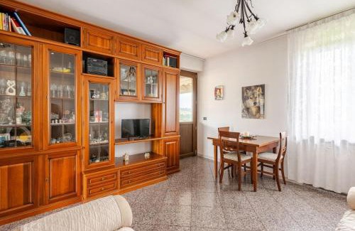 Pecetto di Valenza Apartment | Penthouse with Terrace - Private Parking & WIFI