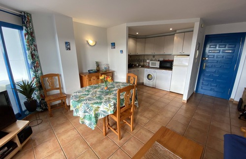 Peniscola Apartment | Penthouse with pool, sea view, sleeps 6