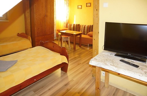 Ruzomberok House | Penzión Western