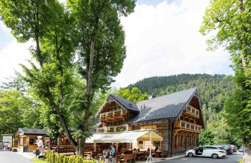 Tatranska Kotlina House | Penzion Koliba