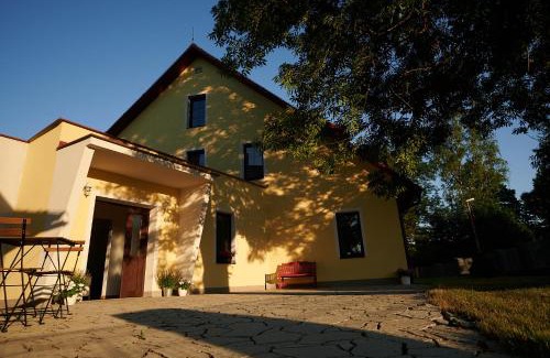 Sec House | Penzion Počátky Seč