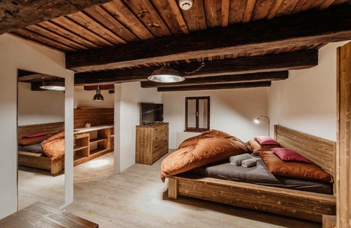 Pardubice House | Penzion Víno Hruška Pardubice