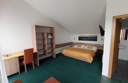 Dolni Dunajovice House | Penzion Volařík