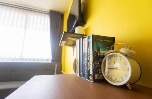 Don Muang Apartment | Peony's Home - Superior Queen Room with Two Queen Beds