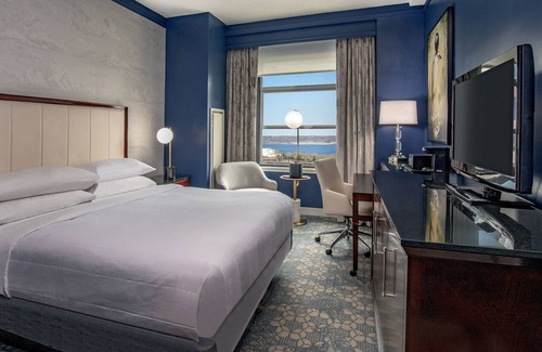 Peoria Hotel | Peoria Marriott Pere Marquette