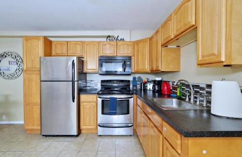 Highline Apartment | Perch - Cascade Vue 55