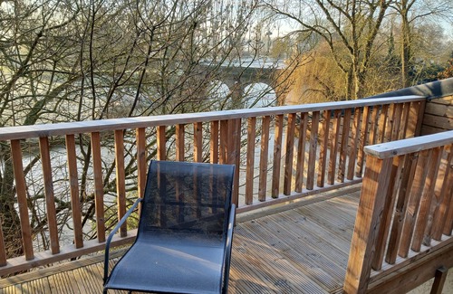 Nyoiseau Apartment | Perched terraces on the Oudon river in Segré
