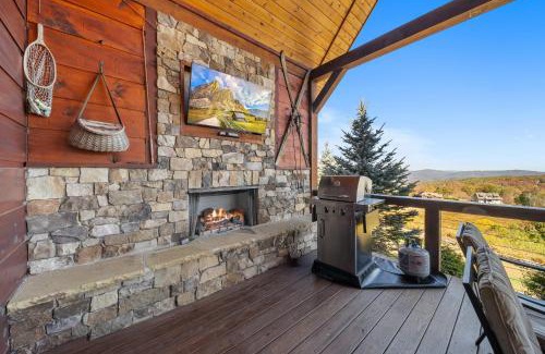 Elk Park House | Peregrine's Perch at Eagles Nest