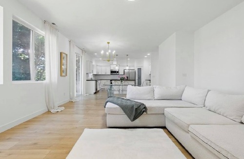 Spanaway House | Perfect 6 br house- in spanaway