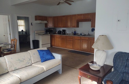 Cape Charles Condo | Perfect Cozy Vacation Rental on the Eastern Shore