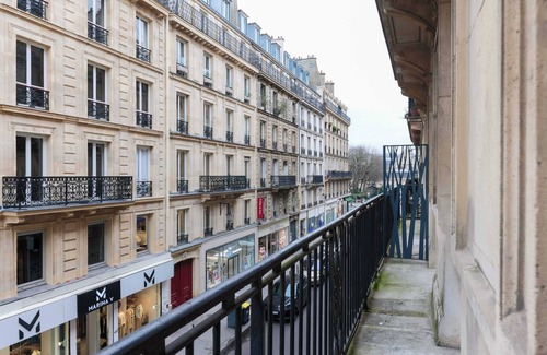 Bonne-Nouvelle Apartment | Perfect for exploring - 2BR/6P - Center of Paris