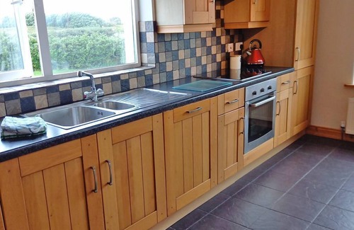 The Whitford House Hotel Apartment | Perfect for visiting beaches & Louisburgh