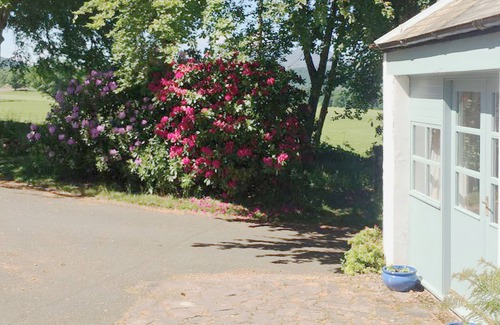 Muthill Cottage | Perfect getaway for two, in a picturesque setting.