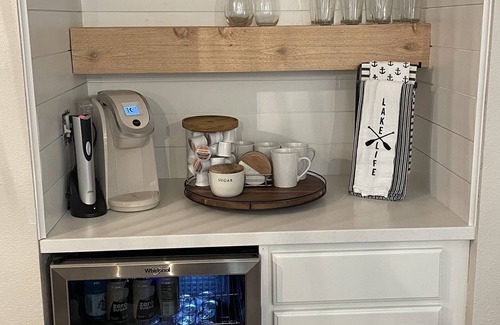 Osage Beach Condo | Perfect Location! Newly Remodeled- 2021 Condo right in the heart of Osage Beach