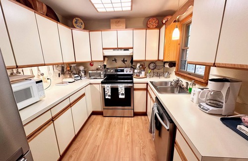 Maplecrest House | Perfect Relaxation After a Day of Windham and Hunter Mountain Adventures