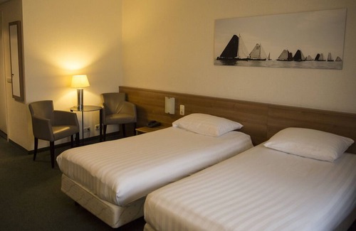 Heerenveen Hotel | Perfect Restful Hideaway | Family Friendly Adventure, Outdoor & Top Sites