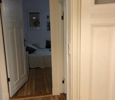 Neukoelln Apartment | perfect Summer location