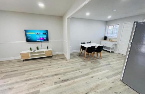 Myrtle Beach Apartment | Perfect Vacation walk to the beach 9