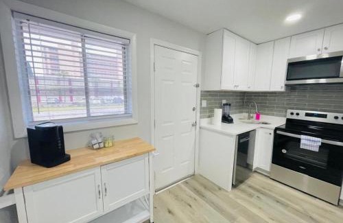 Myrtle Beach Apartment | Perfect Vacation walk to the beach 9