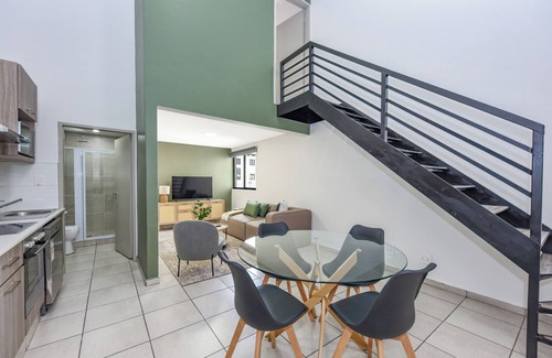 Parkwood Apartment | Perfectly Located 1 Bed Apt | Corporate Traveller