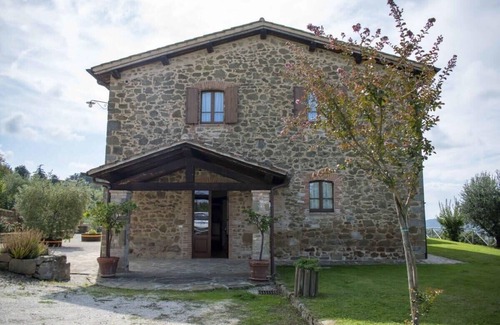 Guzman Villa | Perfectly Restored Apartment Equipped With Modern Amenities