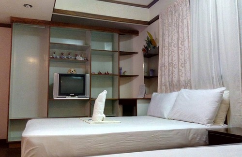 Roxas House | Peria Seafront Pensione