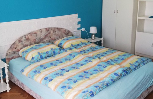 Zamardi House | Petőfi retro villa