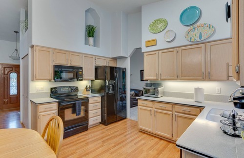 Bonney Lake House | Pet & Family Friendly Bonney Lake Home: Game Room