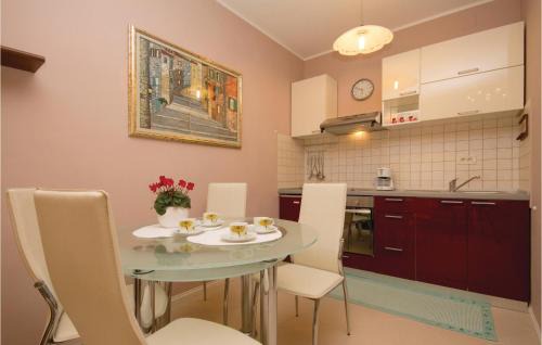 Opric Apartment | Pet Friendly Apartment In Ika With Wifi