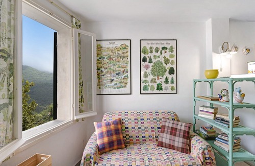 Carpasio Apartment | Pet-Friendly Apartment 'Peace and Nature' with Mountain View and Balcony