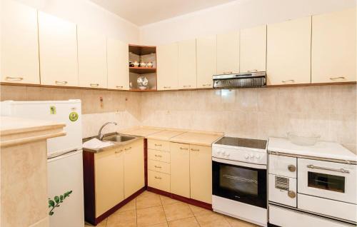 Herceg Novi House | Pet Friendly Apartment In Herceg Novi