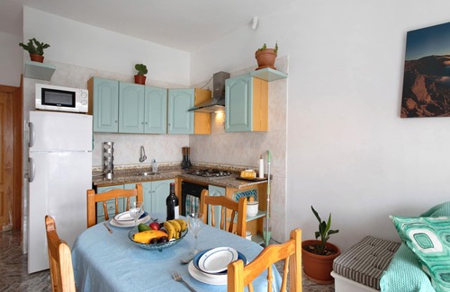 La Jaca Apartment | Pet-Friendly Apartment Piso Drago with Sea View, Garden & Wi-Fi