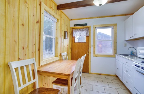 Mauston Cottage | Pet-friendly Cabin Retreat: Wisconsin River Access