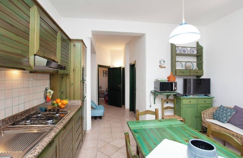 Cala Liberotto House | Pet-Friendly Holiday Home 'Casa Maria' close to the Beach