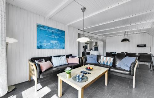 Vejers Strand House | Pet Friendly Home In Vejers Strand