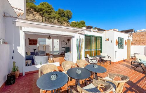 Rio Velez House | Pet Friendly Home In Vélez-Málaga
