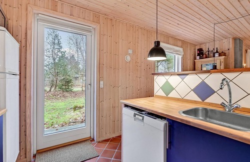 Farvang House | Pet friendly home in Fårvang with WiFi