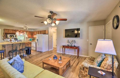 Meadowview House | Pet-Friendly Home with Grill and Farm in Meadowview!