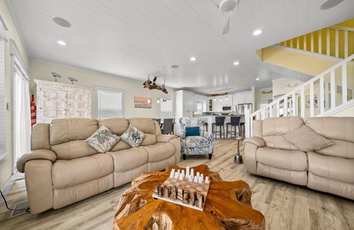 Indian Pass House | Pet Friendly House - Seacret Shores